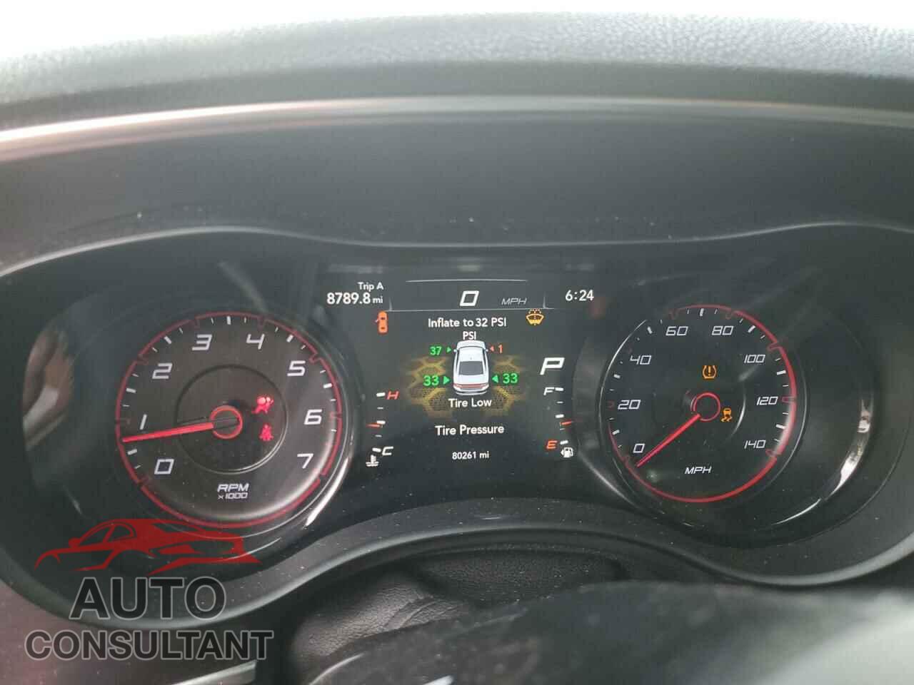 DODGE CHARGER 2018 - 2C3CDXBG8JH143963