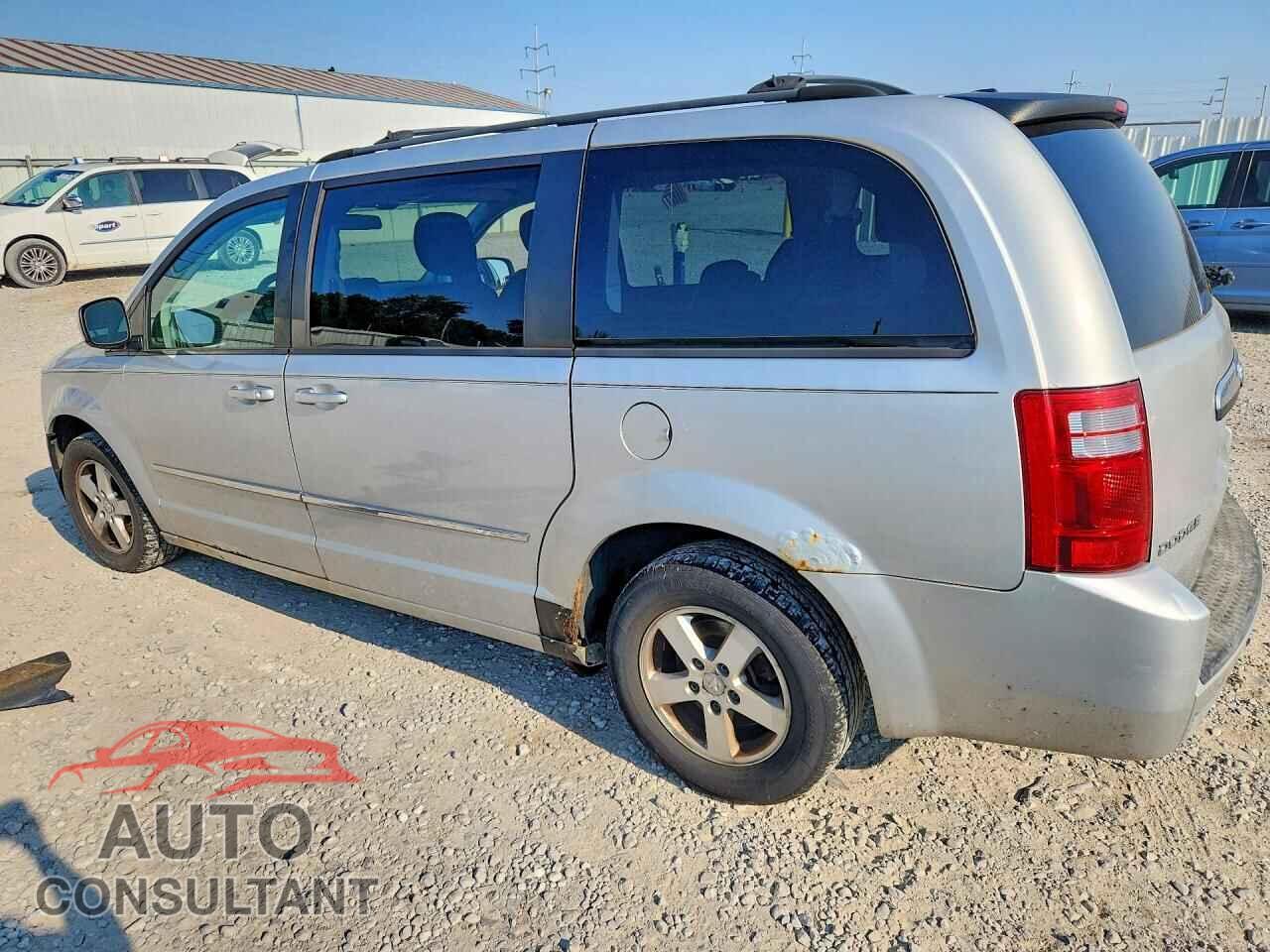 DODGE CARAVAN 2010 - 2D4RN5D12AR215740