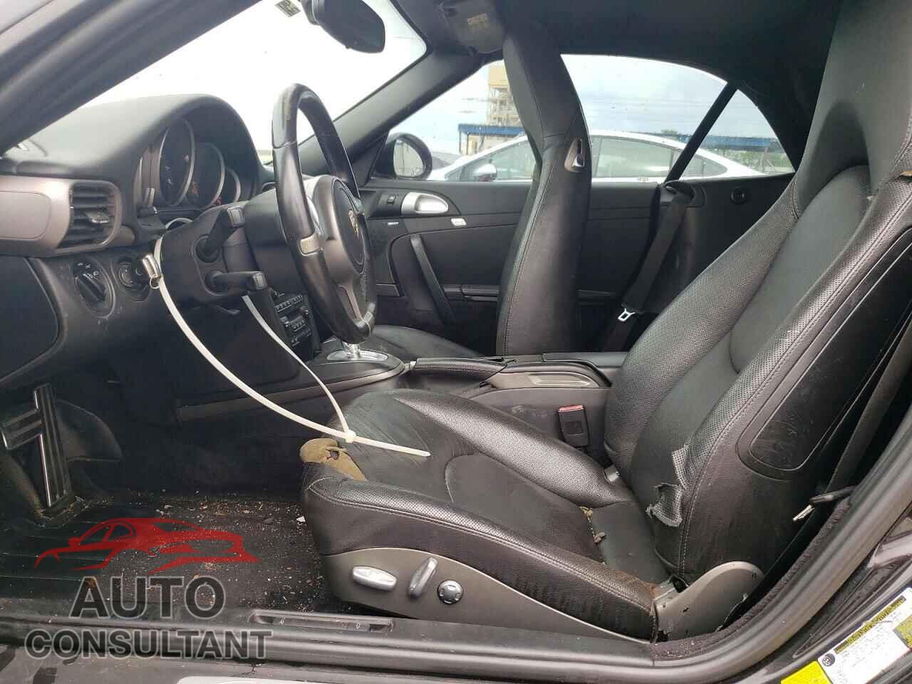 PORSCHE 911 2010 - WP0CA2A95AS740278