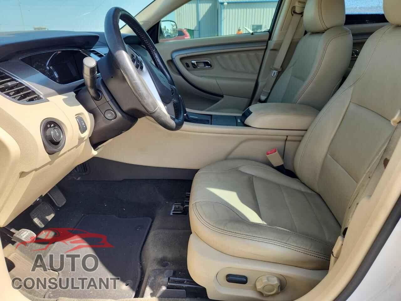 FORD TAURUS 2014 - 1FAHP2E84EG121417