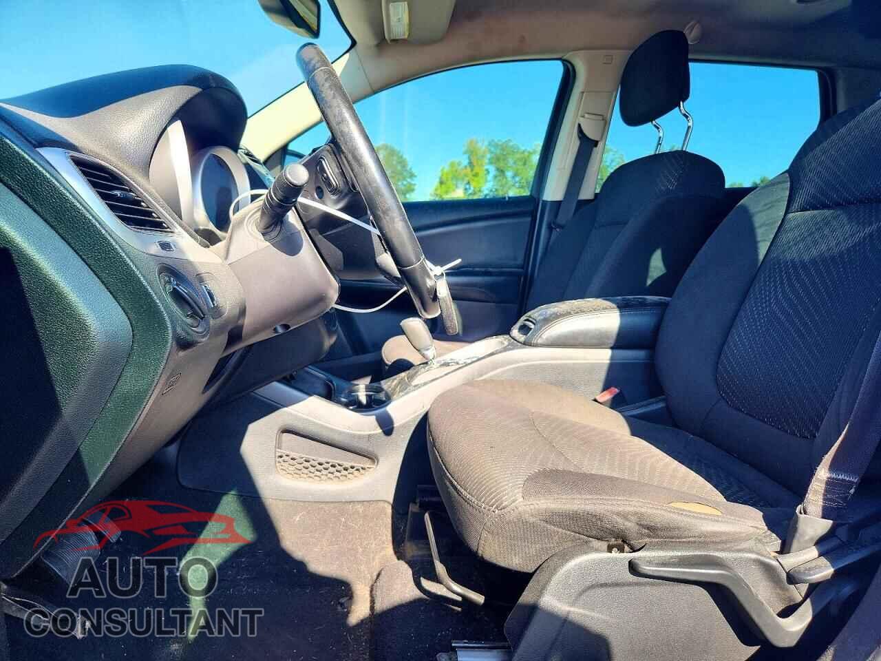 DODGE JOURNEY 2015 - 3C4PDCAB3FT587942