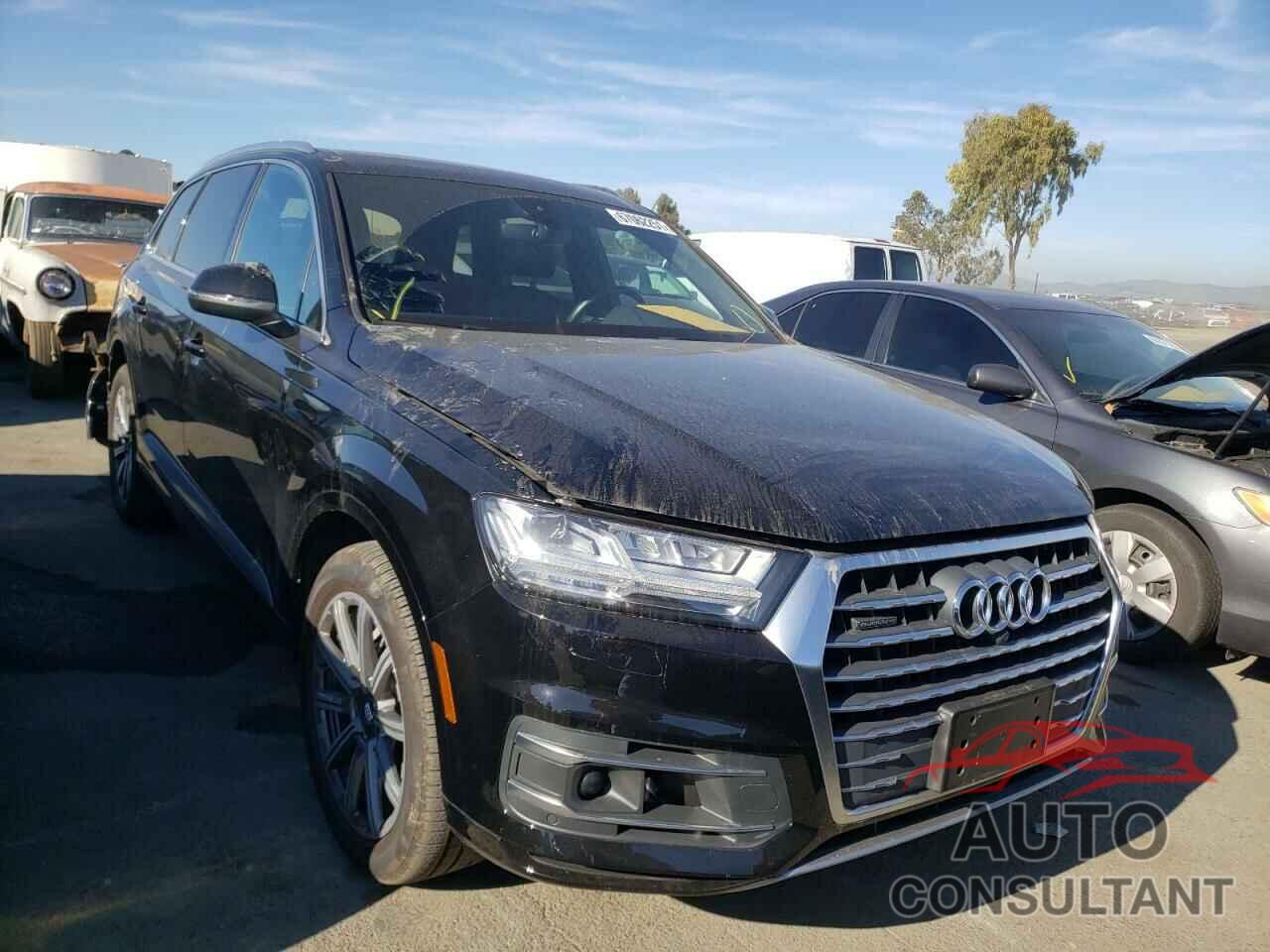 AUDI Q7 2018 - WA1LAAF71JD025207