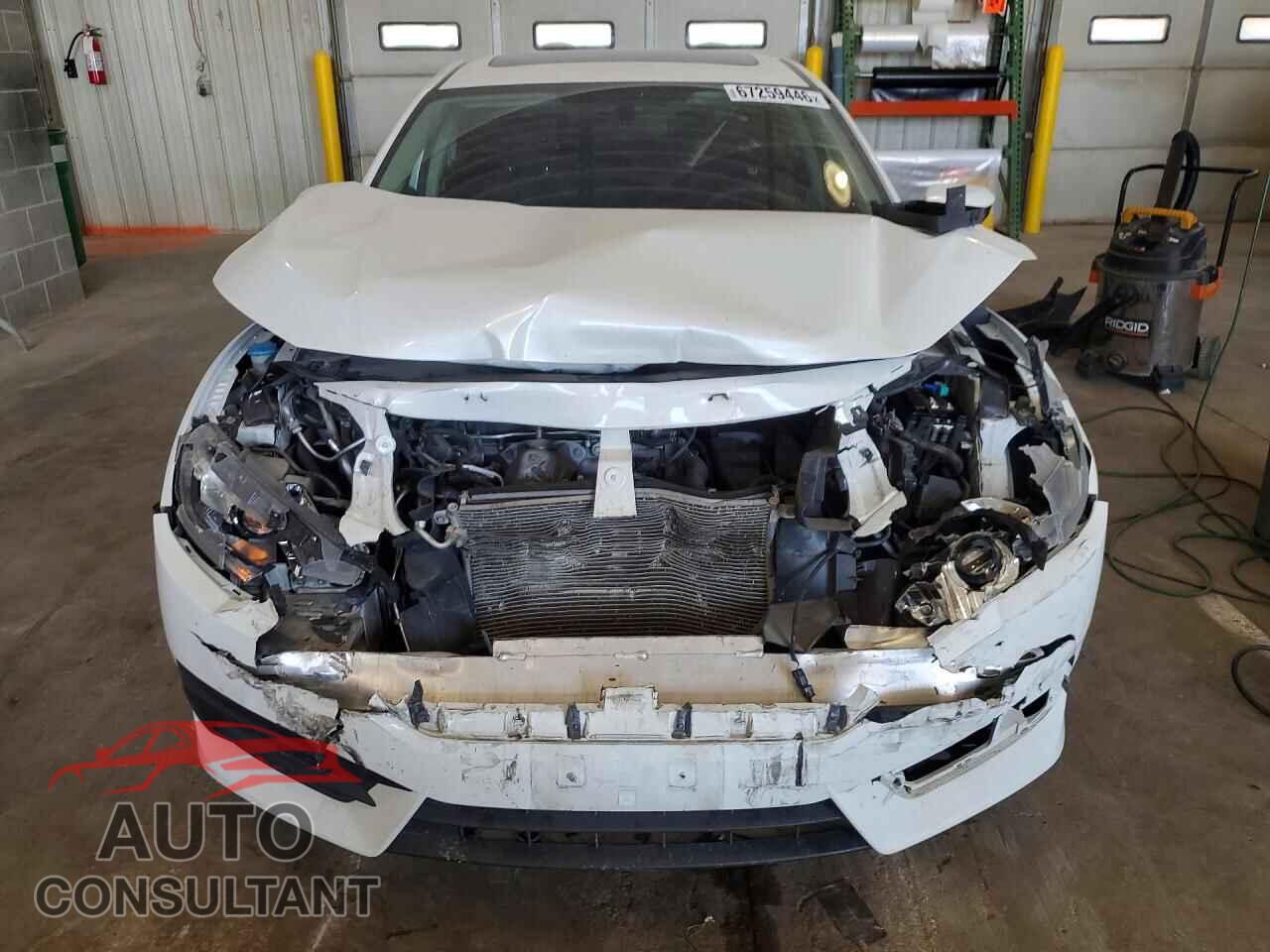 HONDA CIVIC 2017 - 19XFC2F72HE069227