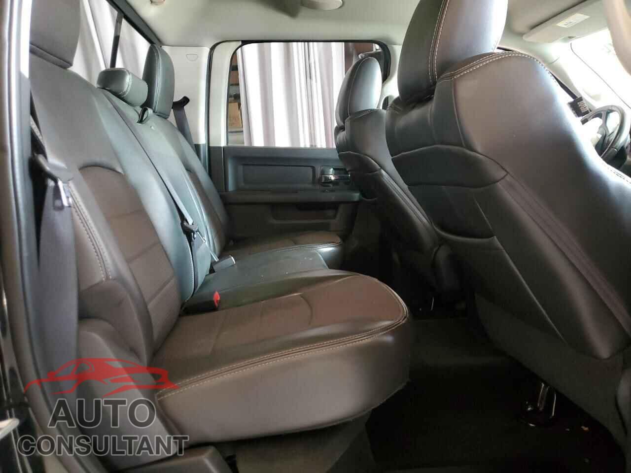 DODGE RAM 1500 2012 - 1C6RD7MT9CS304324