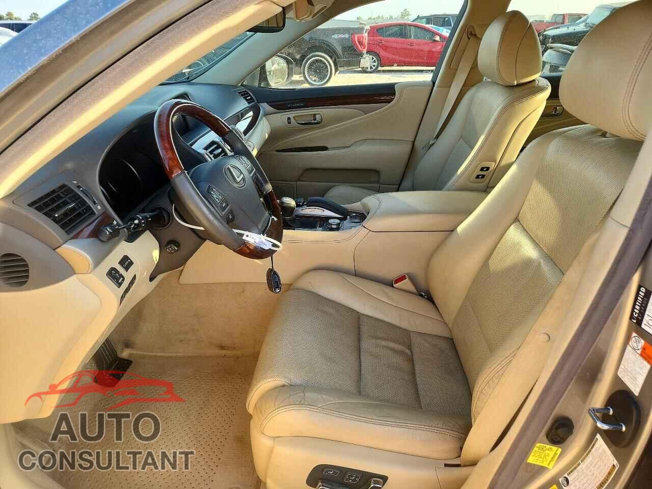 LEXUS LS460 2017 - JTHBL5EF1H5145426