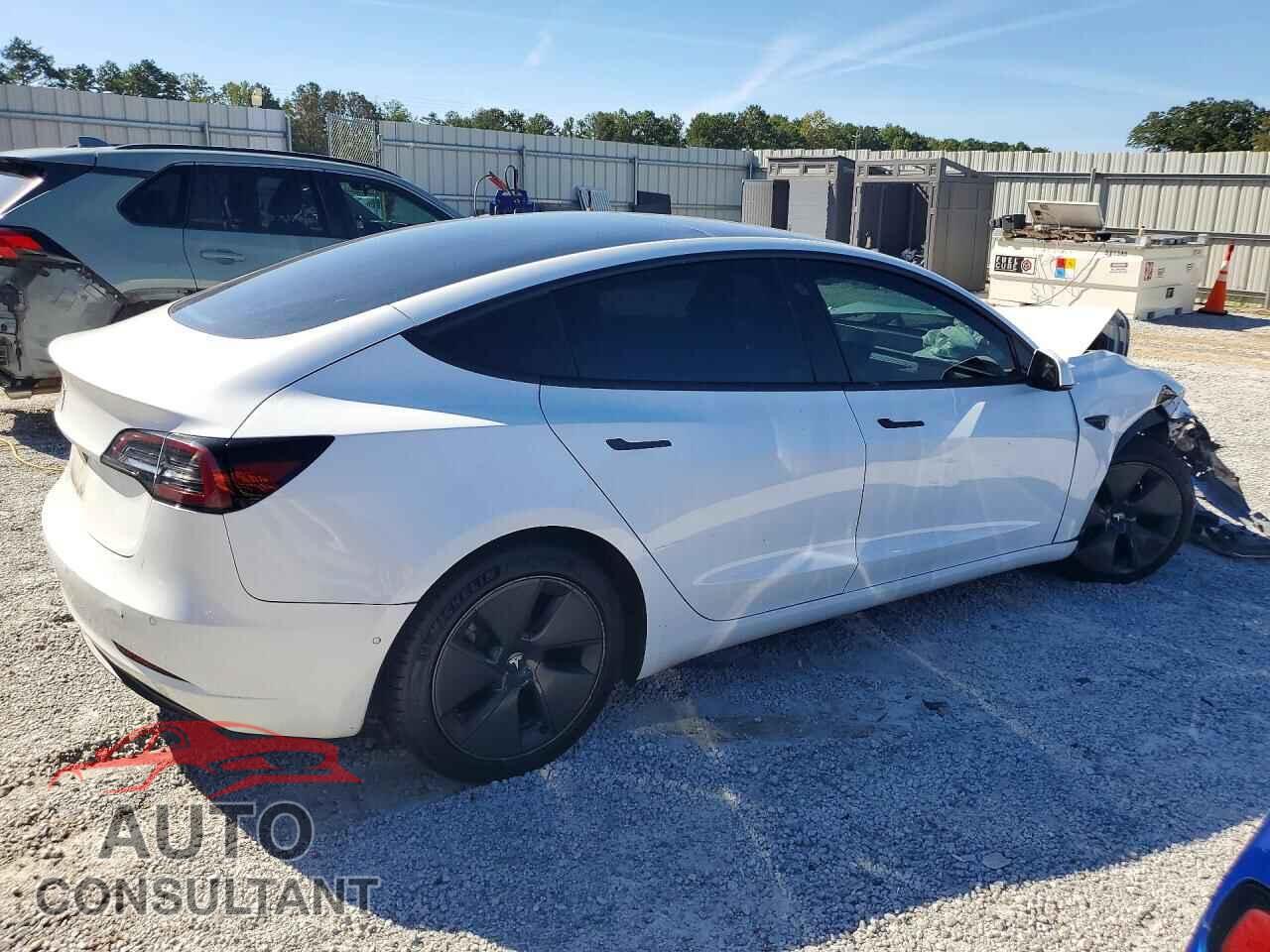 TESLA MODEL 3 2018 - 5YJ3E1EA6JF046019