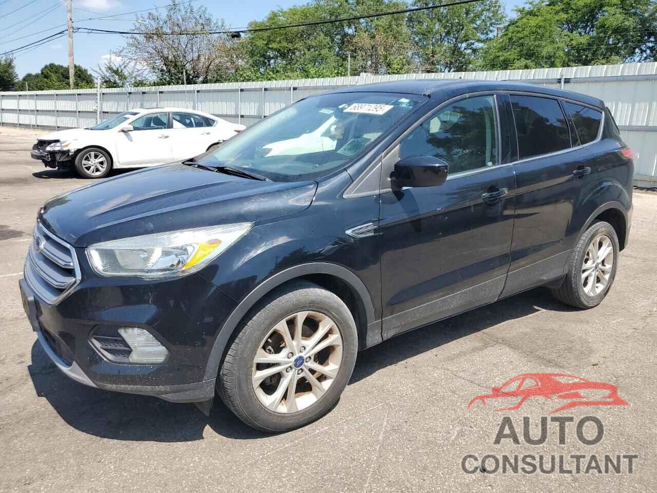 FORD ESCAPE 2017 - 1FMCU0GD1HUA68978