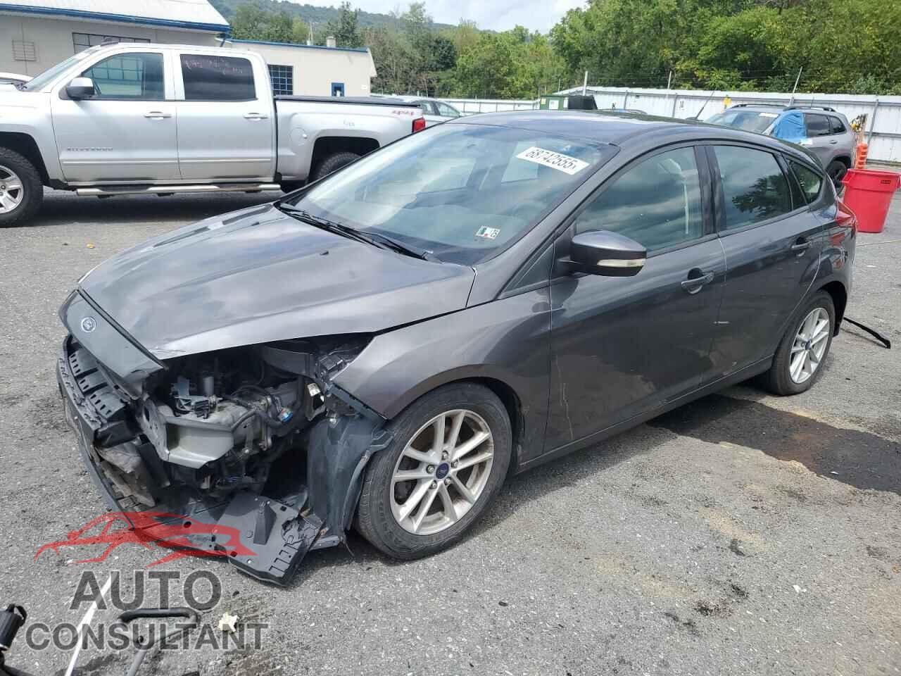 FORD FOCUS 2017 - 1FADP3K2XHL247099