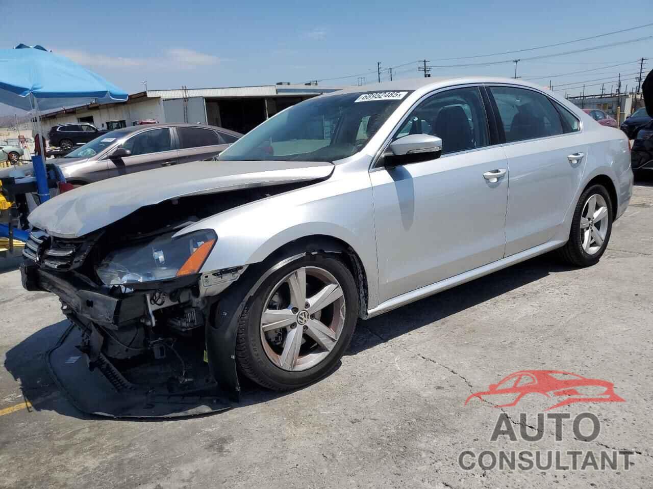 VOLKSWAGEN PASSAT 2015 - 1VWAS7A34FC079967