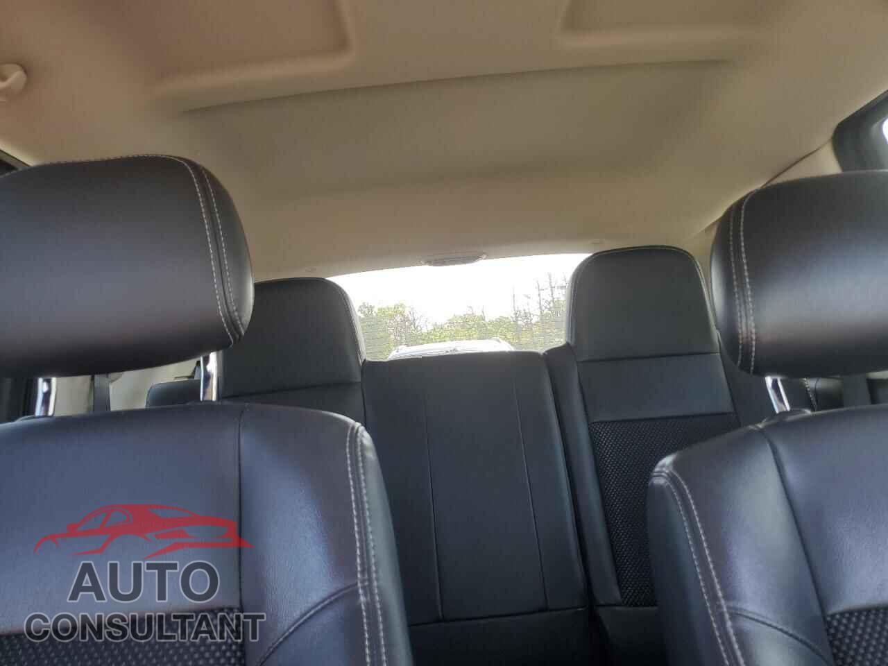 JEEP COMPASS 2015 - 1C4NJDEB0FD106129