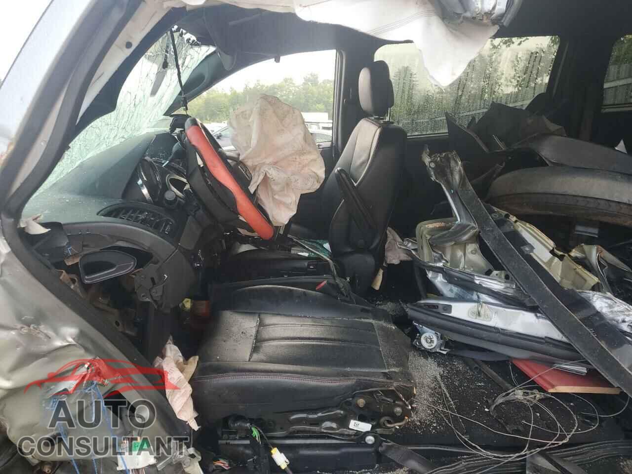 DODGE CARAVAN 2018 - 2C4RDGEG9JR284455