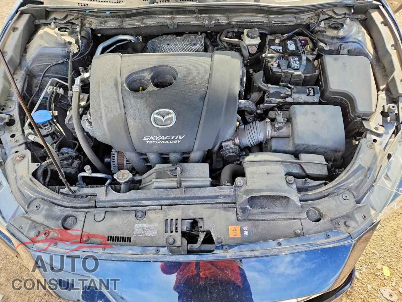 MAZDA 3 2017 - 3MZBN1V74HM135784