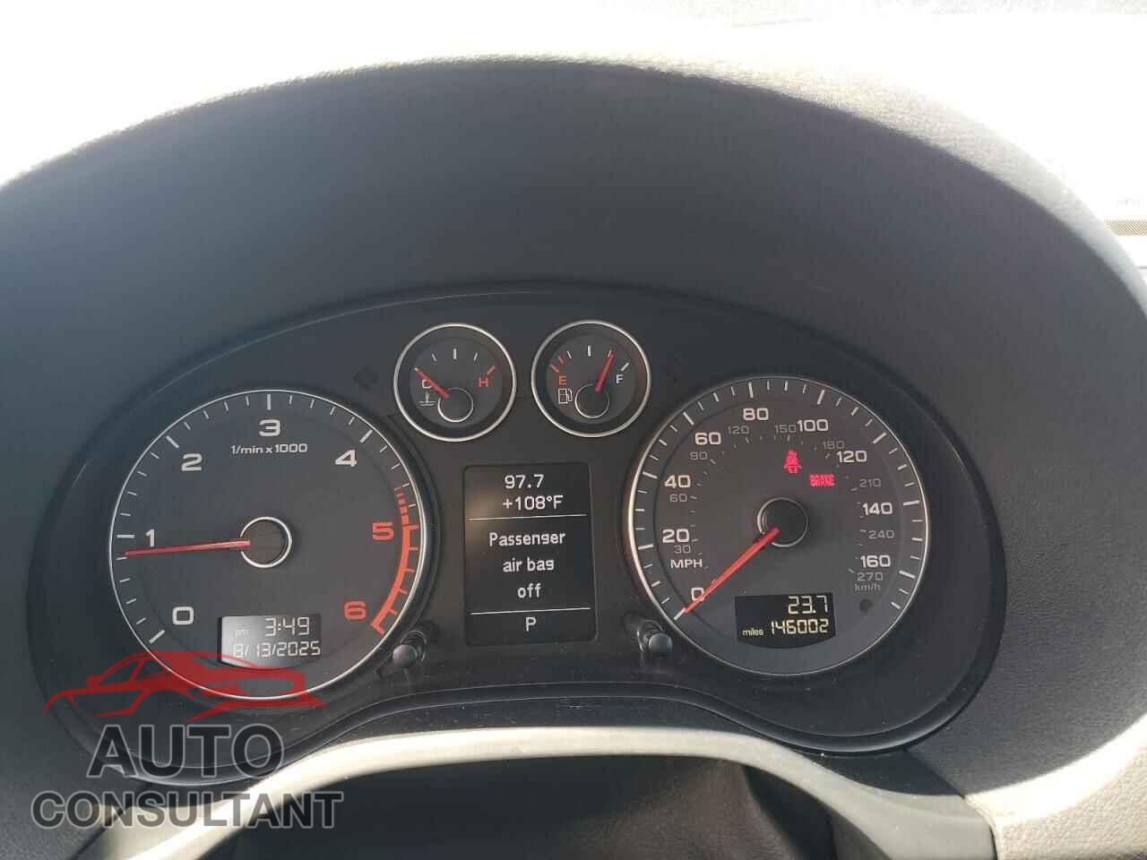 AUDI A3 2011 - WAUBJBFM5BA072348