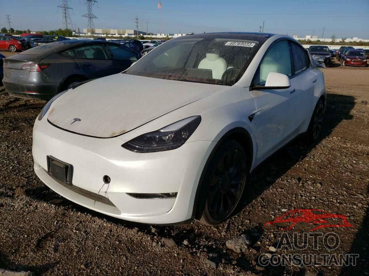 TESLA MODEL Y 2023 - 7SAYGDEF7PF644533