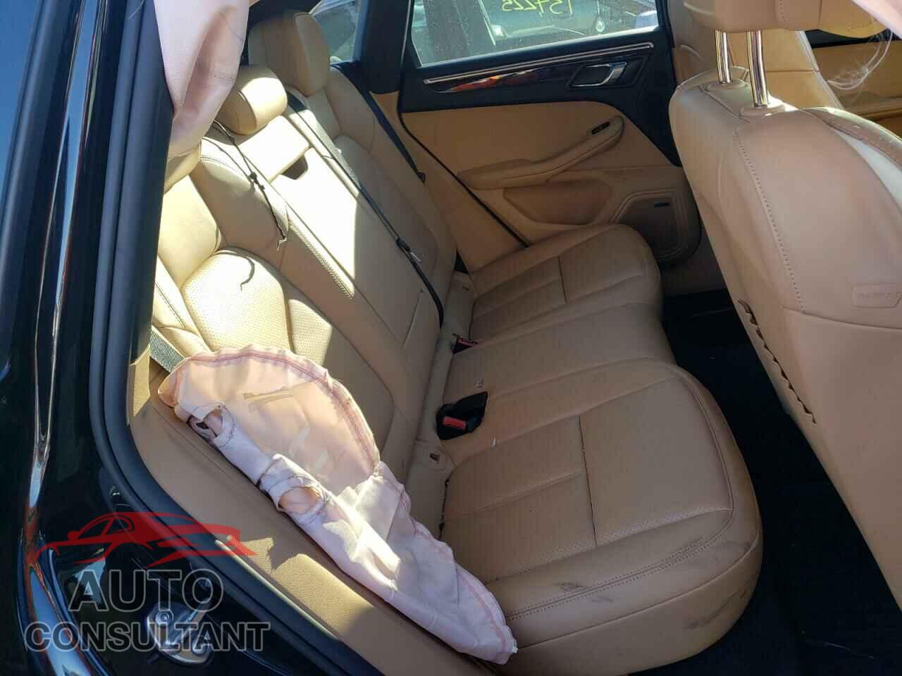 PORSCHE MACAN 2018 - WP1AA2A57JLB09738