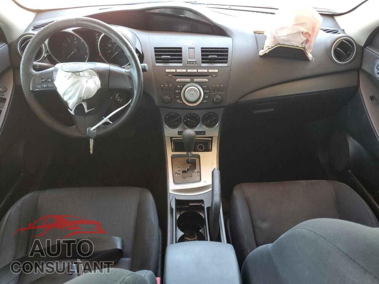 MAZDA 3 2011 - JM1BL1UG2B1420238