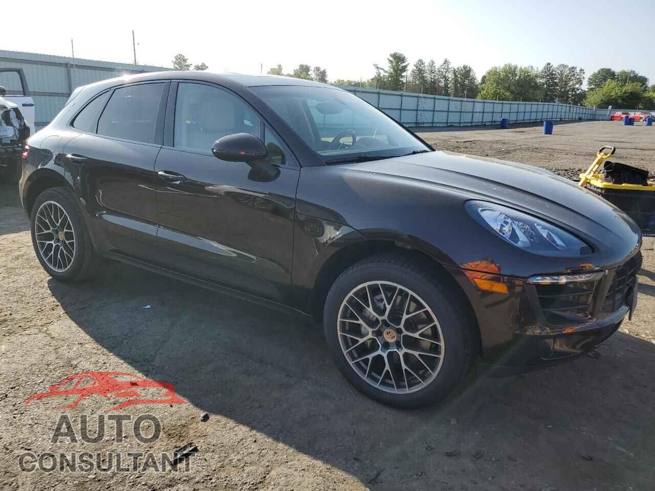 PORSCHE MACAN 2015 - WP1AB2A59FLB59514
