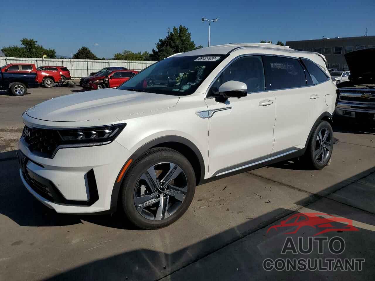 KIA SORENTO 2023 - KNDRKDLG9P5188886