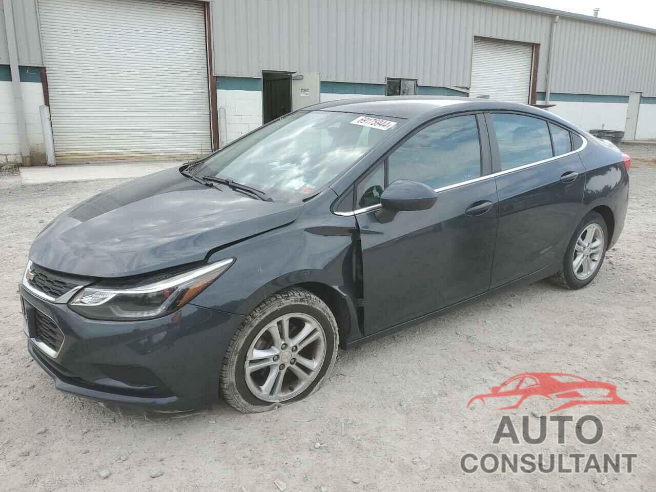 CHEVROLET CRUZE 2018 - 1G1BE5SM6J7223636