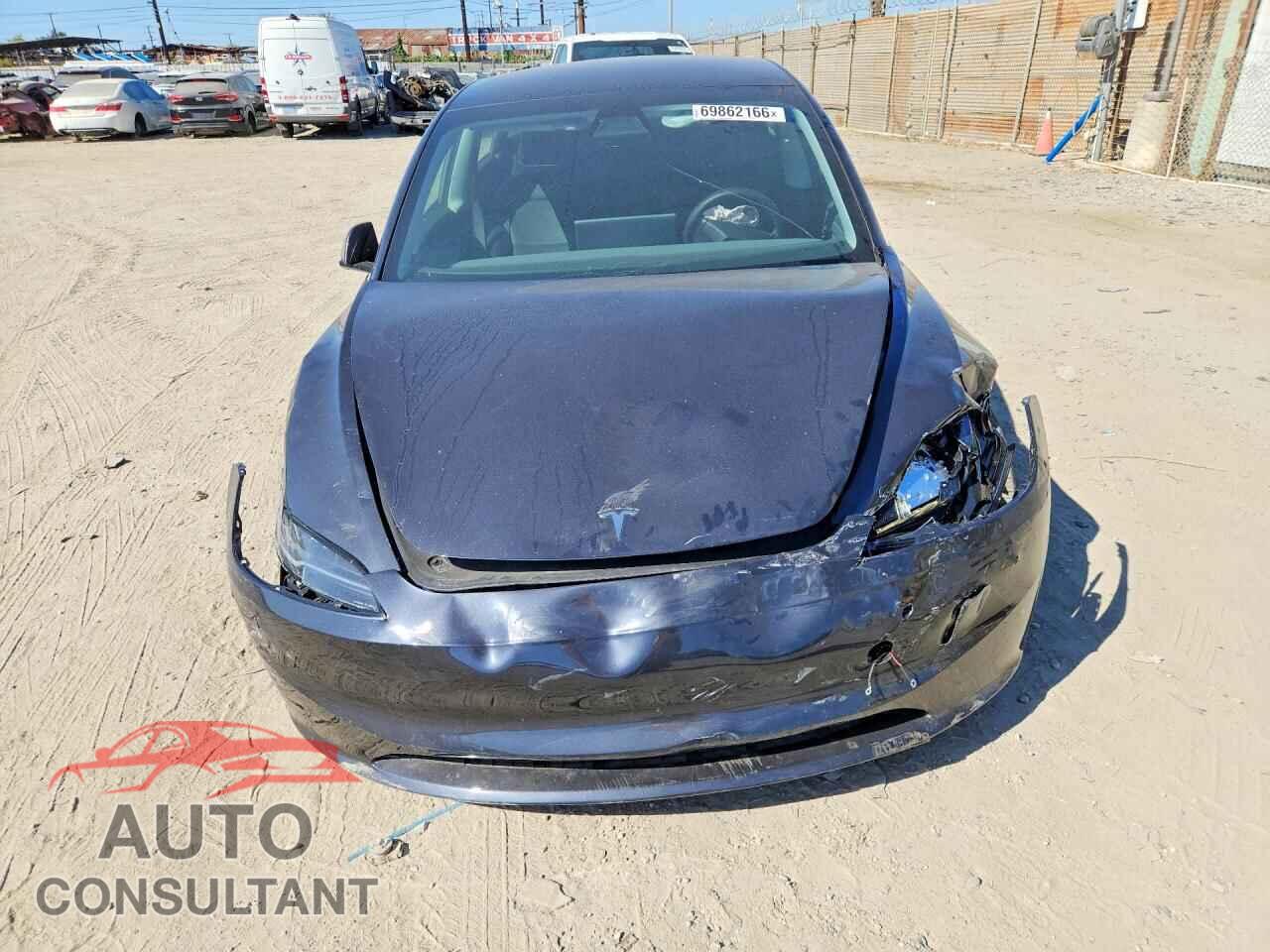 TESLA MODEL 3 2025 - 5YJ3E1EA2SF943095