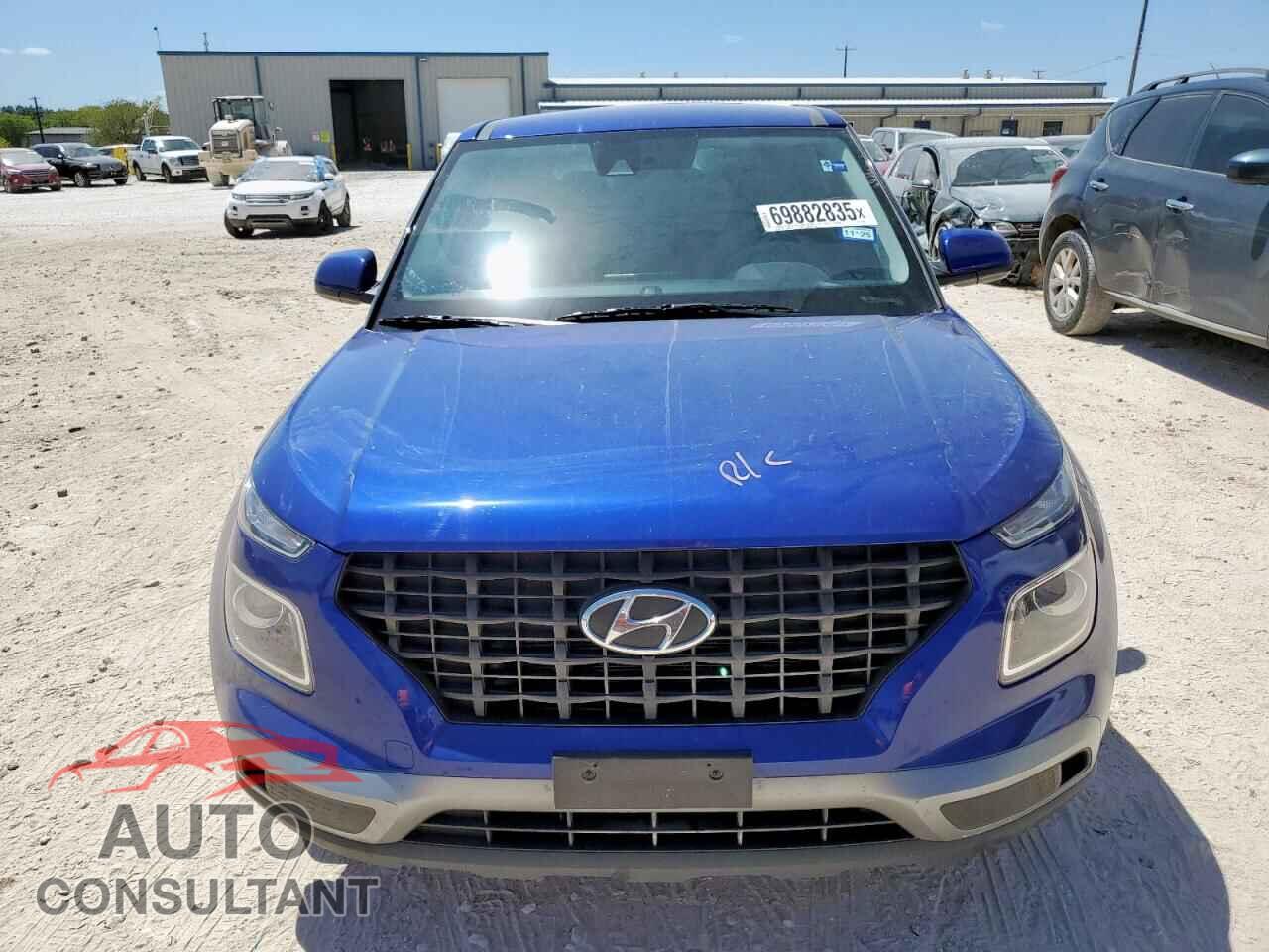 HYUNDAI VENUE 2022 - KMHRB8A39NU197643