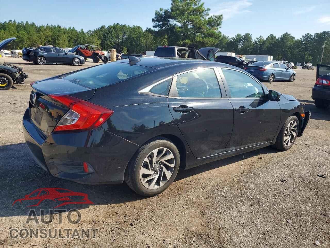 HONDA CIVIC 2017 - 2HGFC2F76HH500786