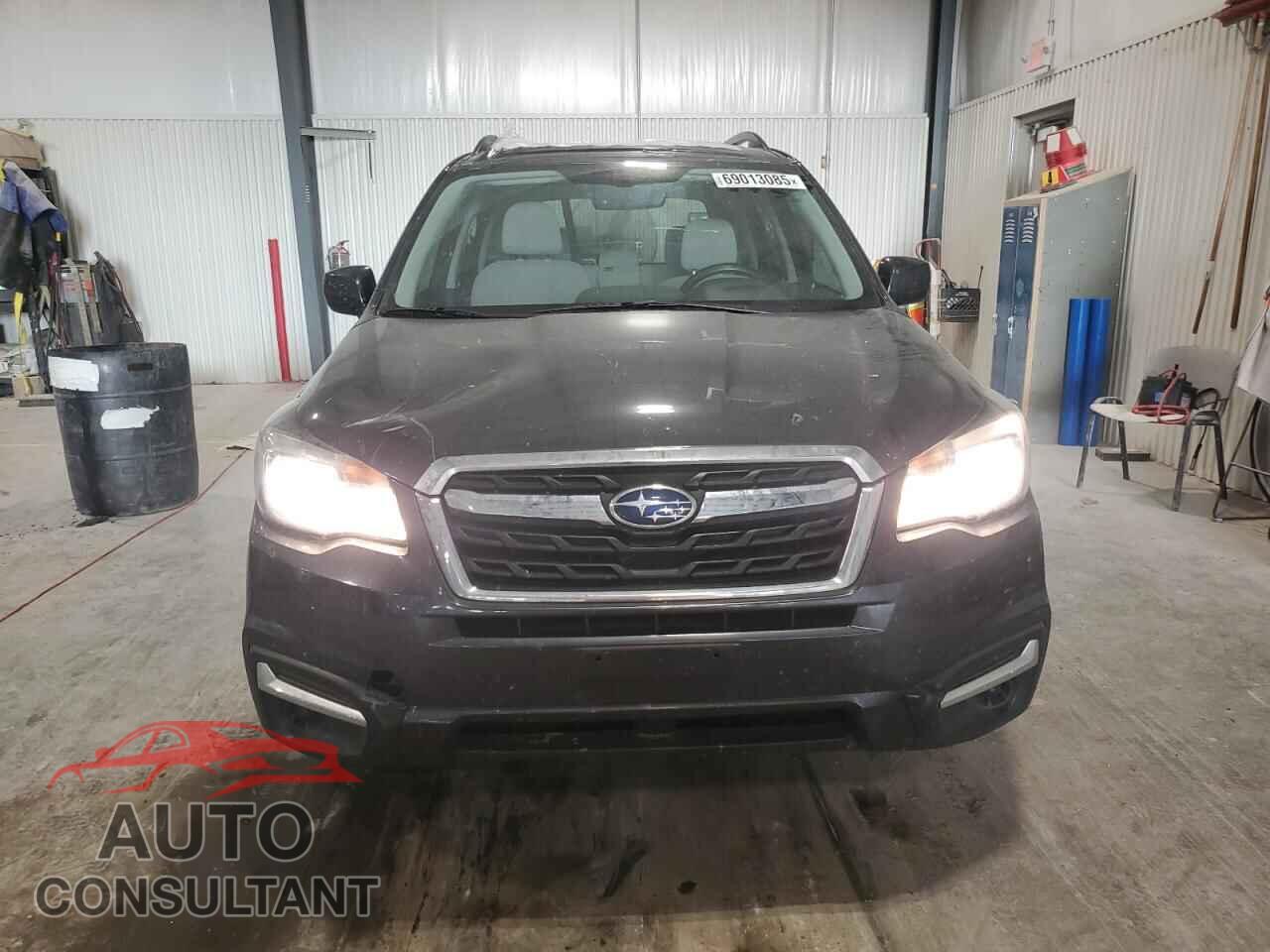 SUBARU FORESTER 2017 - JF2SJAEC6HH403204