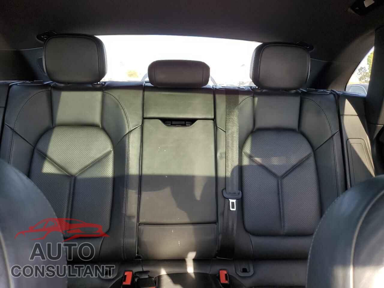 PORSCHE MACAN 2017 - WP1AB2A52HLB15292