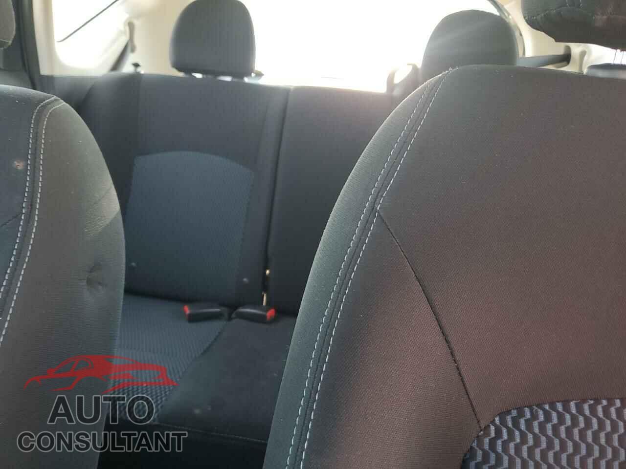 NISSAN VERSA 2017 - 3N1CE2CP3HL374736