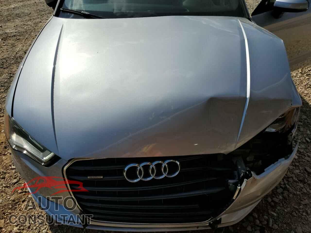 AUDI A3 2016 - WAUA7GFF6G1094570