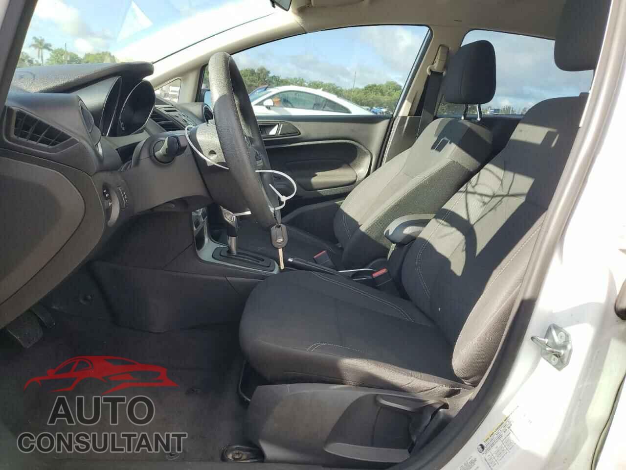 FORD FIESTA 2017 - 3FADP4EJ2HM169988