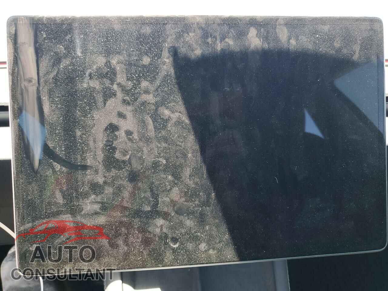 TESLA MODEL 3 2024 - 5YJ3E1EA4RF720986