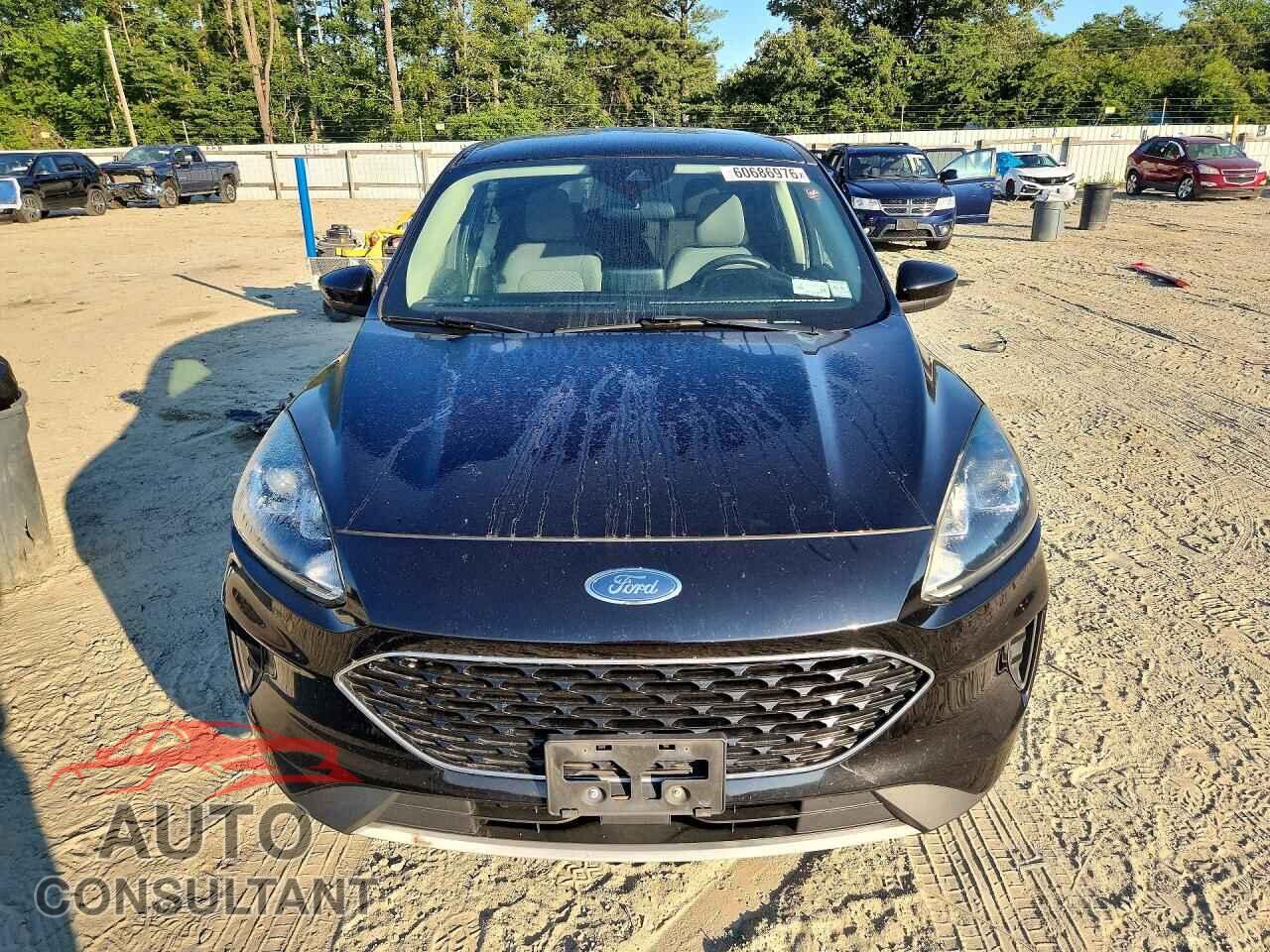FORD ESCAPE 2020 - 1FMCU9G61LUA44498