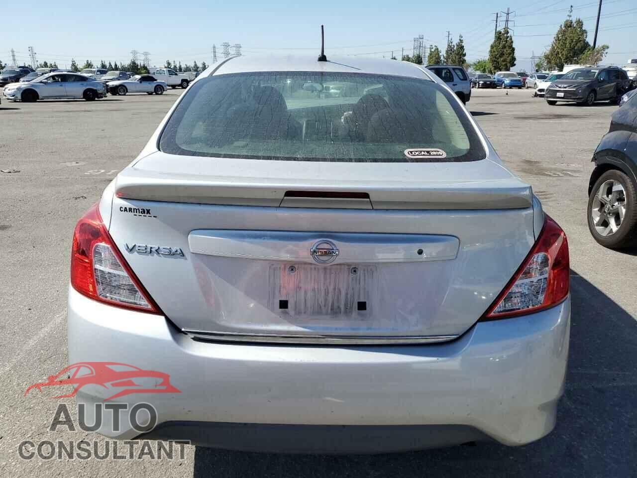 NISSAN VERSA 2017 - 3N1CN7AP3HL850855