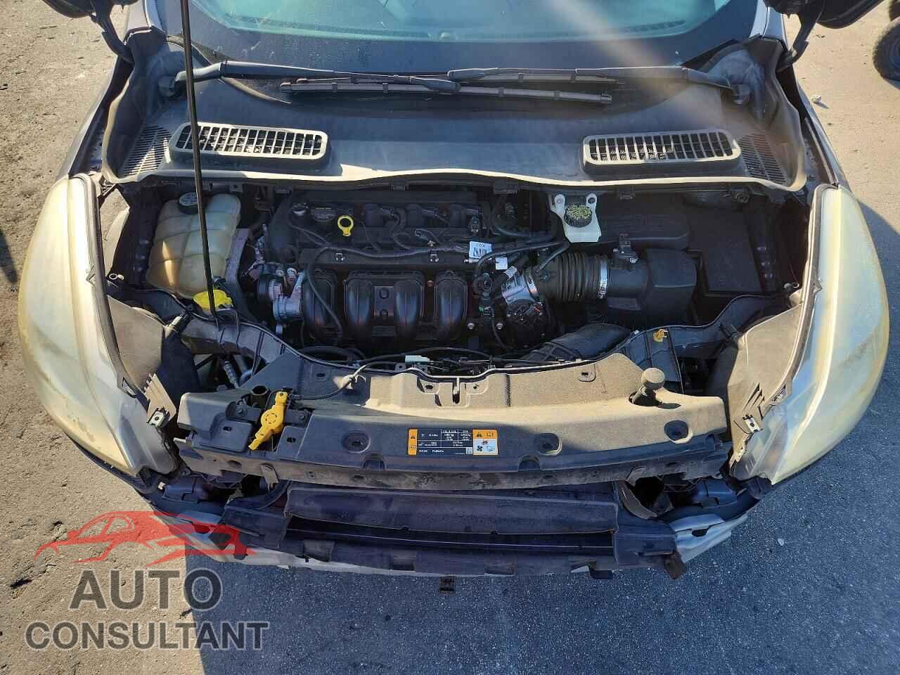 FORD ESCAPE 2013 - 1FMCU0F76DUD75746
