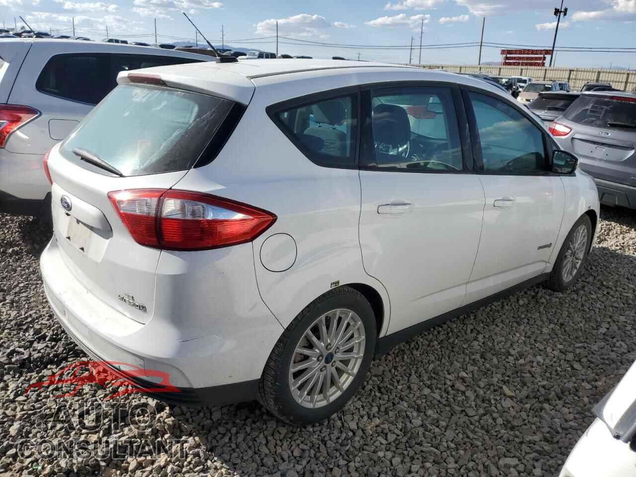 FORD CMAX 2015 - 1FADP5AU9FL101367