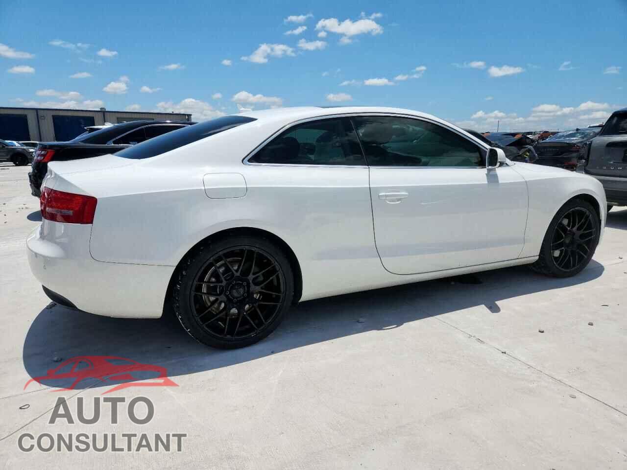 AUDI A5 2012 - WAULFAFR3CA004577