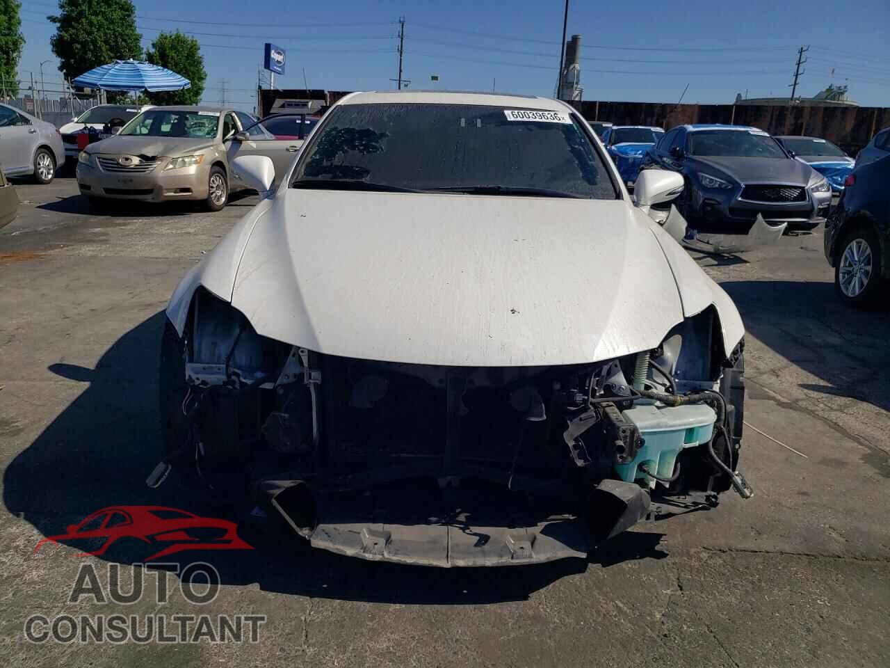 LEXUS IS 2012 - JTHBF5C21C5169127