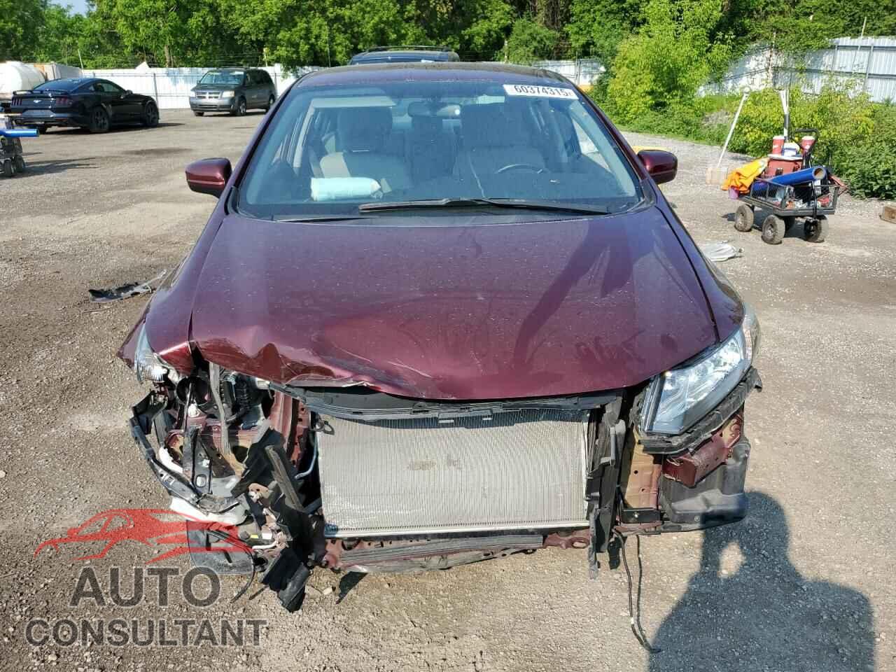 HONDA CIVIC 2015 - 2HGFB2F40FH040207