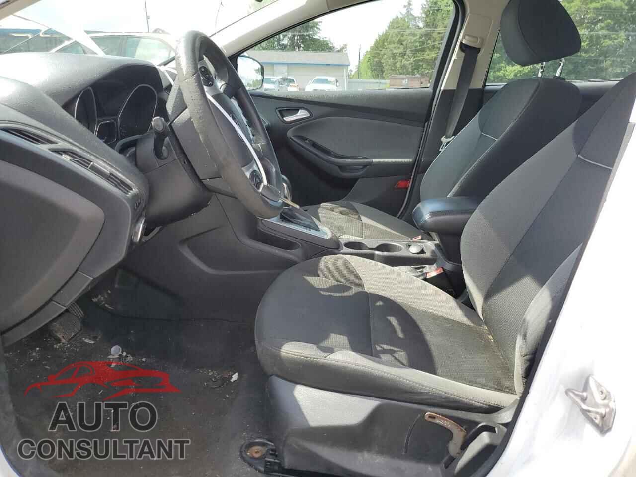 FORD FOCUS 2014 - 1FADP3F29EL242188