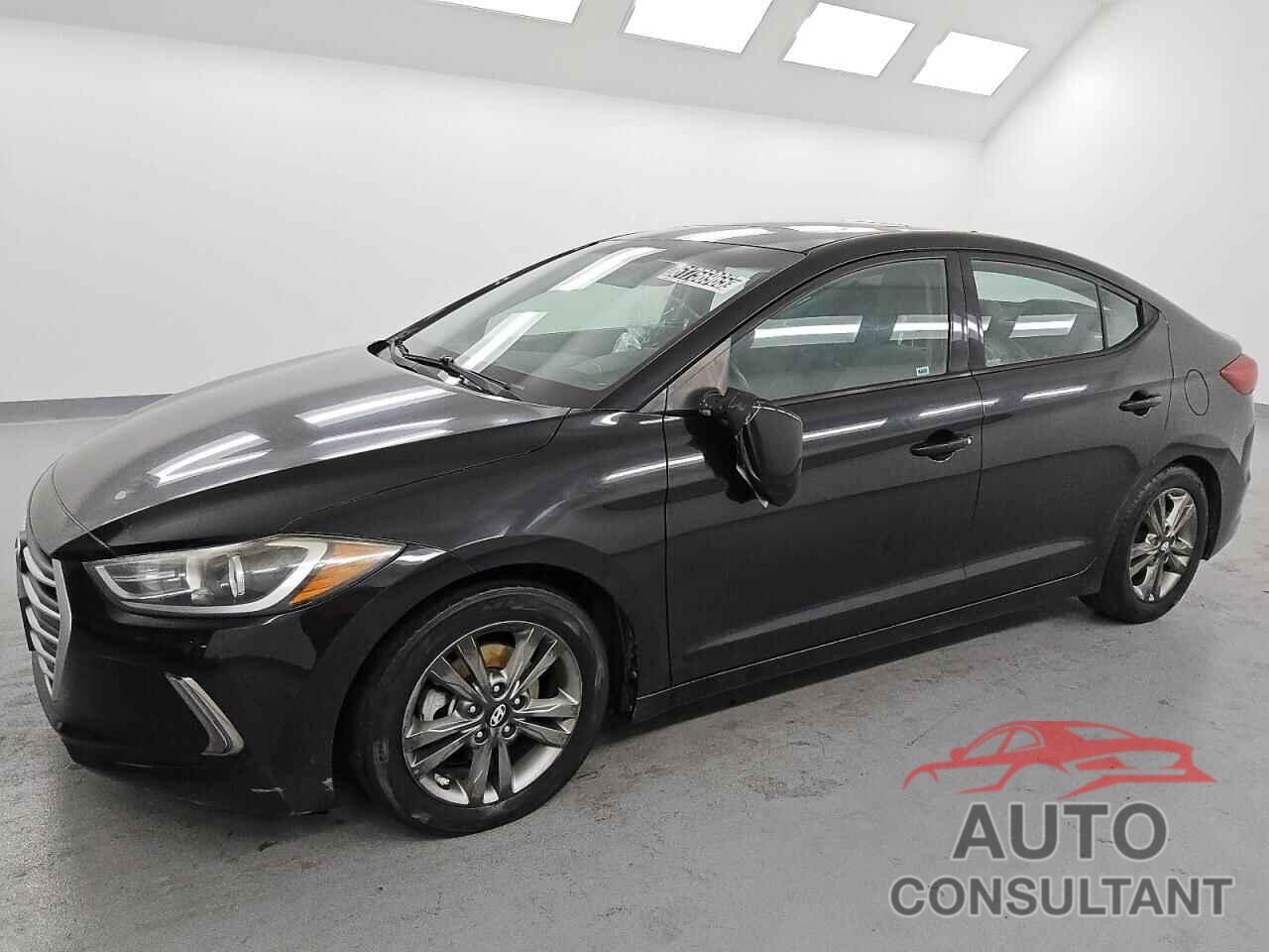 HYUNDAI ELANTRA 2018 - 5NPD84LF0JH215304