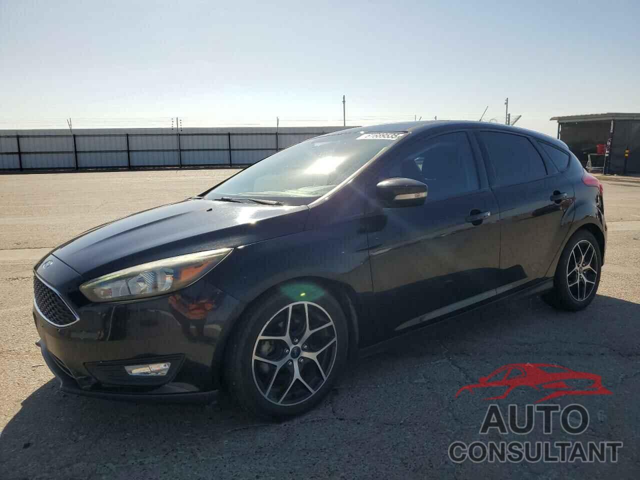 FORD FOCUS 2018 - 1FADP3M22JL224371