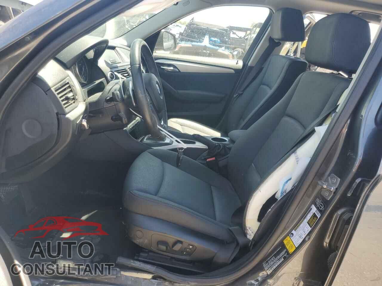BMW X1 2014 - WBAVM1C52EVW52844