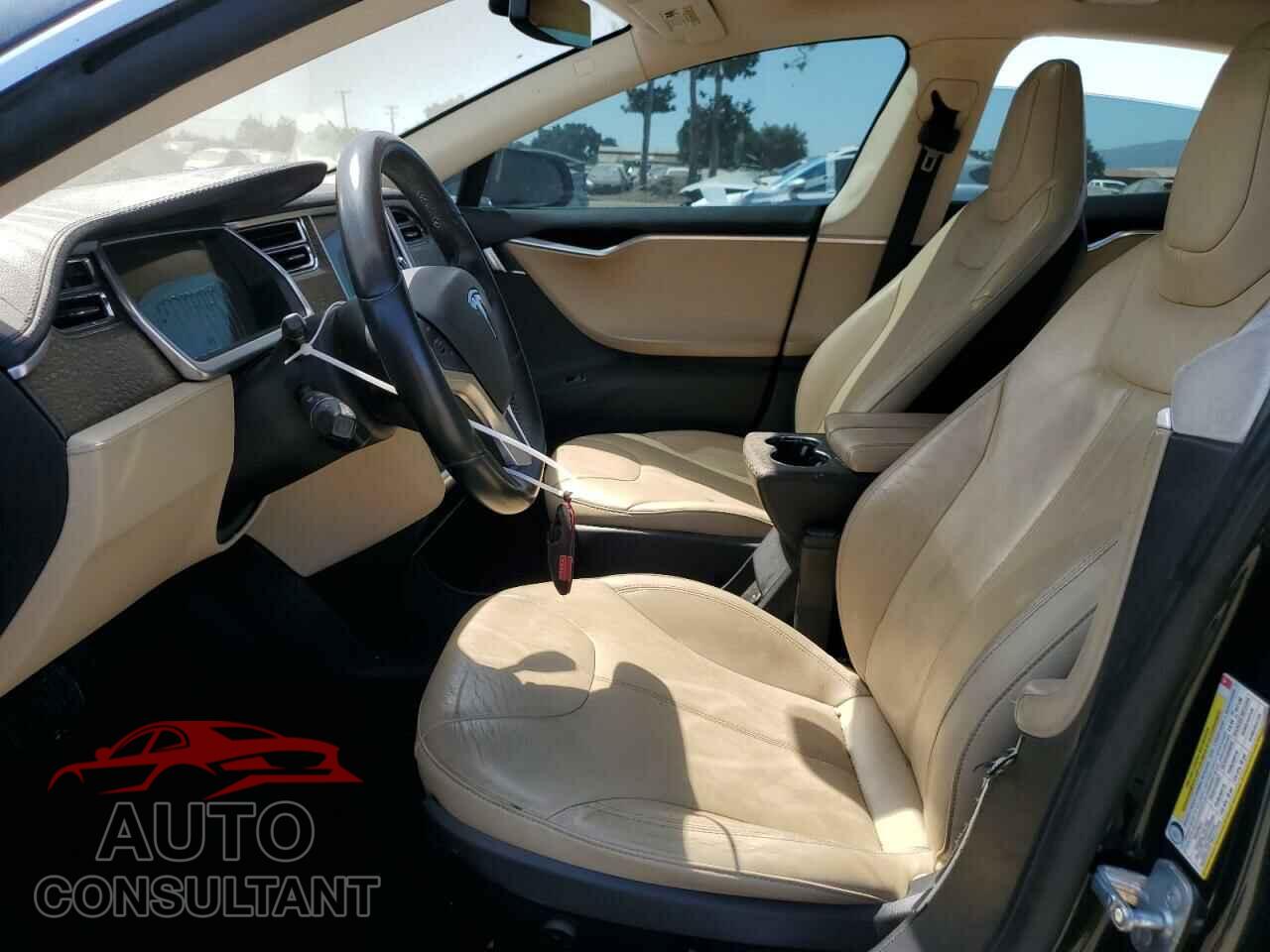 TESLA MODEL S 2012 - 5YJSA1DN3CFP02708