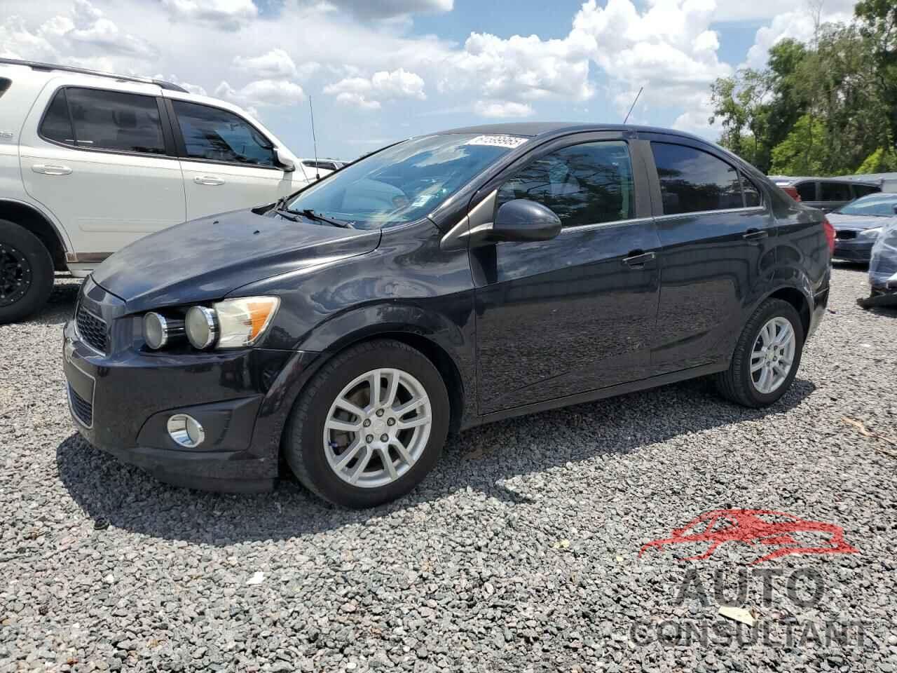 CHEVROLET SONIC 2015 - 1G1JC5SH2F4134515