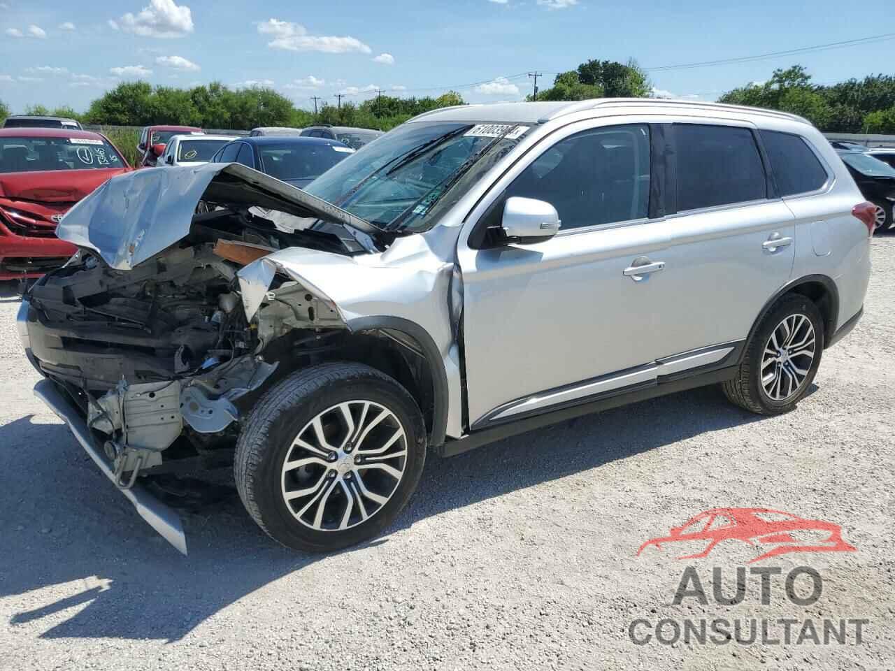 MITSUBISHI OUTLANDER 2018 - JA4AD3A37JZ038982
