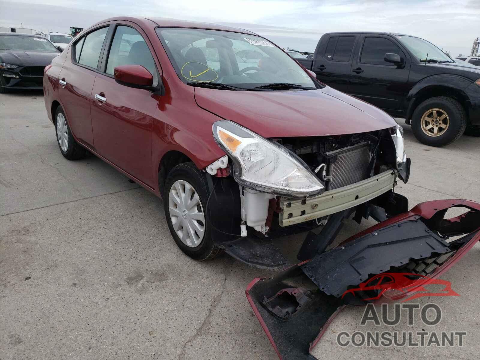 NISSAN VERSA 2019 - 3N1CN7AP4KL827088