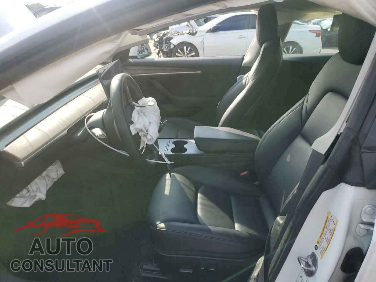 TESLA MODEL 3 2022 - 5YJ3E1EB5NF290131