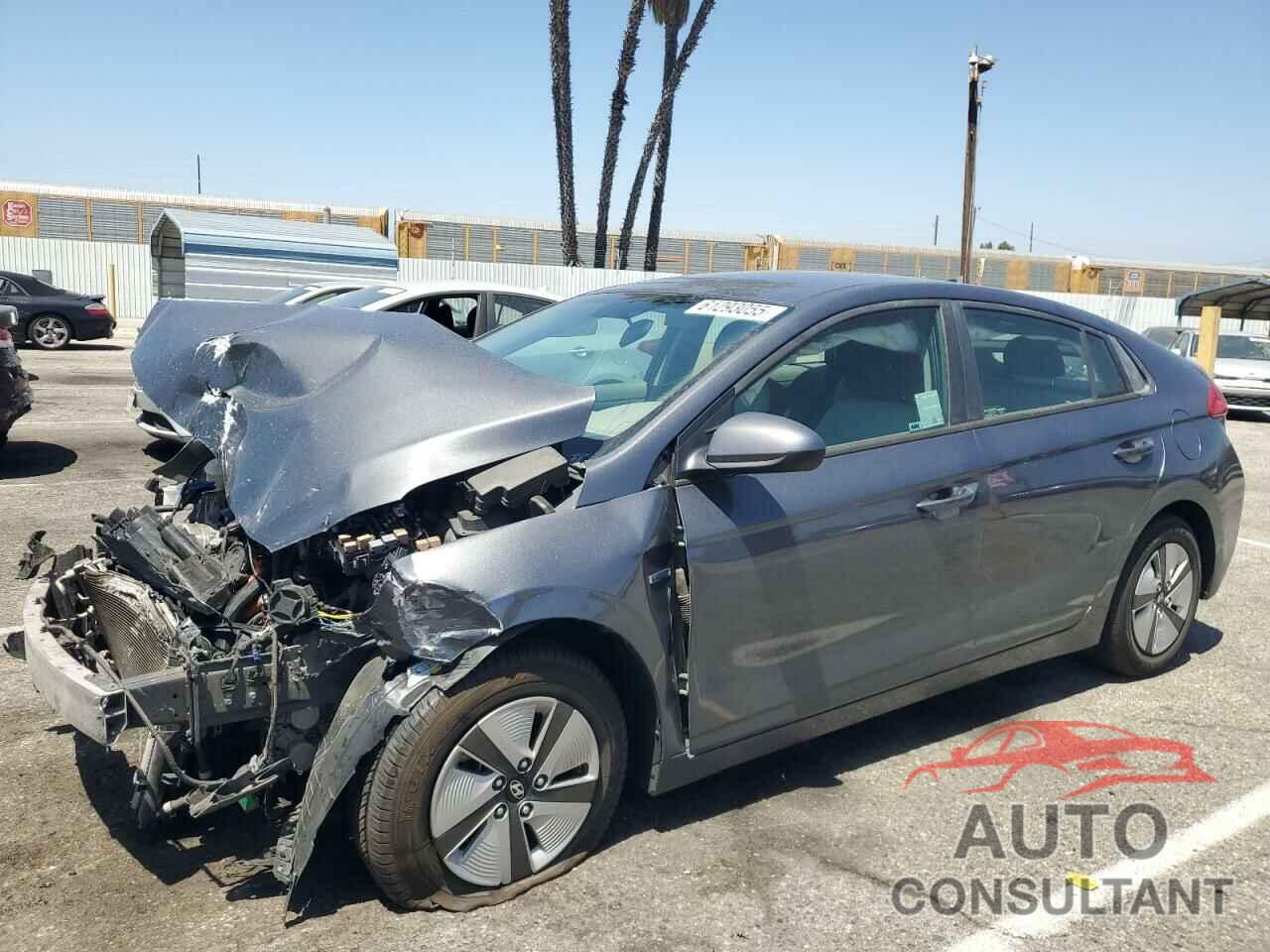 HYUNDAI IONIQ 2018 - KMHC65LC2JU065761