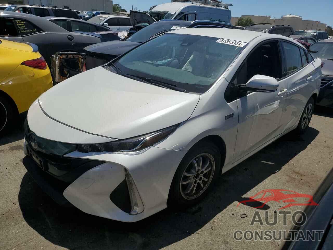 TOYOTA PRIUS 2017 - JTDKARFP7H3037104